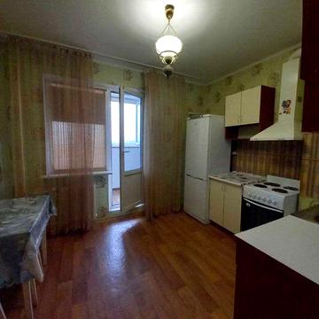 Здам 1к. квартиру, 43м.кв. м. Осокорки, вул. Ващенко 1,