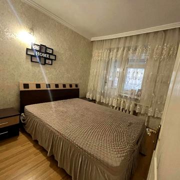 Небесної Сотні вул. (Івана Стасюка), 22