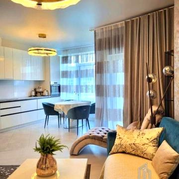 Буслівська вул., 12