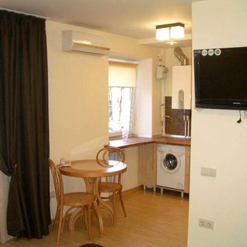 Аренда 1 Ком квартиры Проспект Шевченка /Довженко ВАРИАНТЫ  Парк Побед