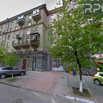 Продаж 2к квартири вул Євгенія Чикаленка (Пушкінська) 2-4/7