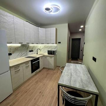 Мольєра вул., 77