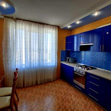 Здається 2-кімнатна квартира по вул. Автозаводська (новобудова)