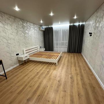 Домбровського вул., 3б, к.14,15