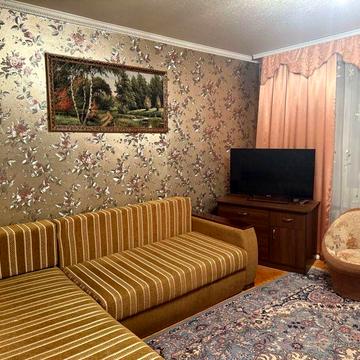 Велика 2к квартира з ремонтом поруч з парком , школою та садочком