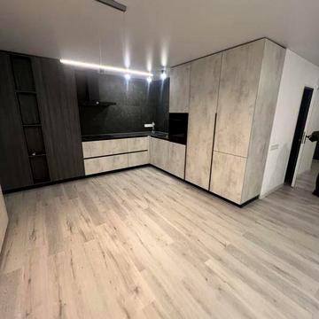 Оренда трьохкімнатної квартири з паркінгом в ЖК Яровиця