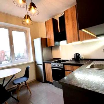 Гната Хоткевича вул., 28