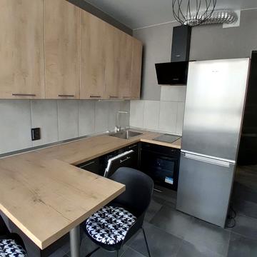 Дніпровська набережна вул., 17-К