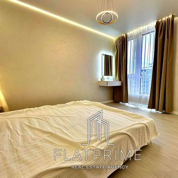 Олександра Олеся вул., 10