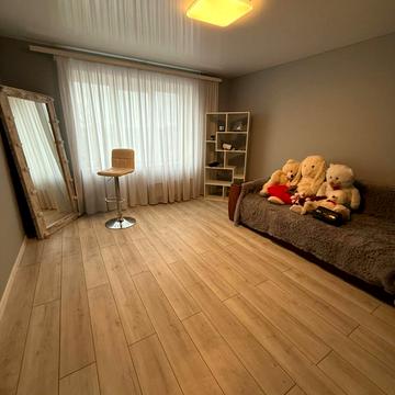 Семидубська вул., 2