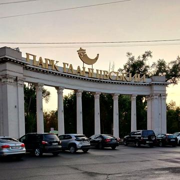 Аренда. Гданцевка 3-х комнатная Сталинка. Автономка.