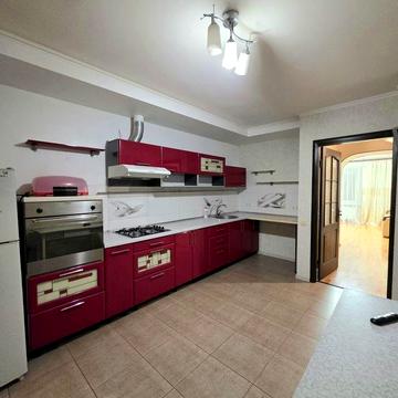 Здам 3-кімнатну квартиру з АГВ