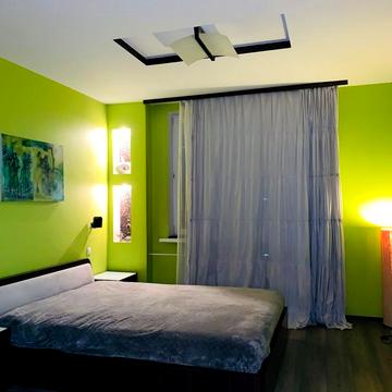 Пріорська вул. (Полупанова), 10