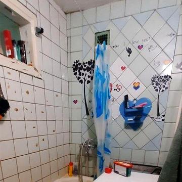 Продам 2 кімнату квартиру в центрі Ізюма