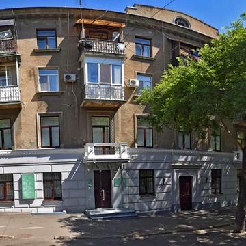 Польська вул., 18