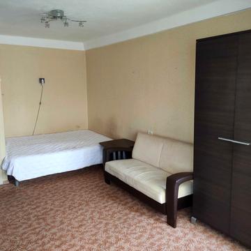 Оболонський просп., 31