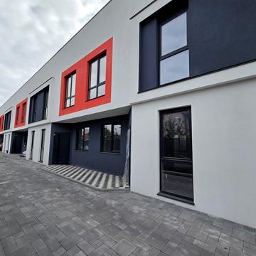 Вокзальна вул., 134