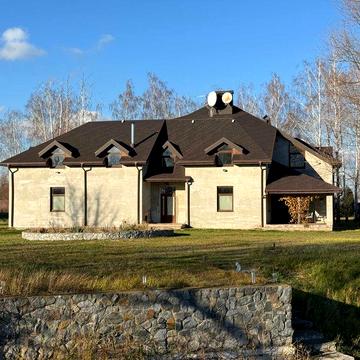 Продаж будинку в с.Бзів з власним озером Є ВІДЕООГЛЯД