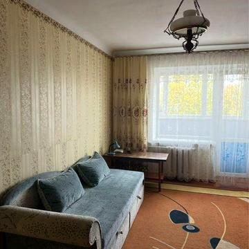 Здам 1-кімнатну квартиру в центрі. Лише для місцевих