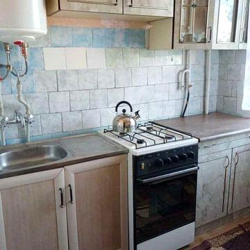 Продаж 1-кімнатної квартири вул. 3-й Парковий проїзд (Хіммістечко)