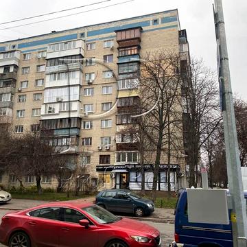 Чоколівський бульв., 11