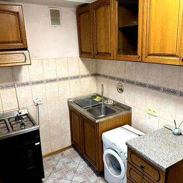 Івана Котляревського бульв. (Праці), 3