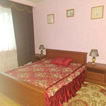 Сдаю  1 ком дом улица Монтажников 1 рн Голосеевский