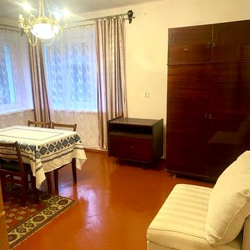 Володимира Івасюка вул., 32