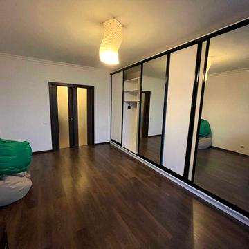 Продаж Квартира Вишневе Центр вул.Машинобудівників 17а