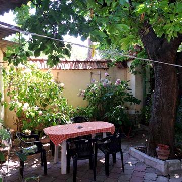 Сдам 2-х комнатный домик на Фонтане--Приморский район