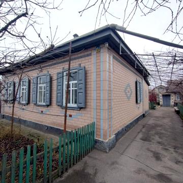 Івана Дробного вул., 7