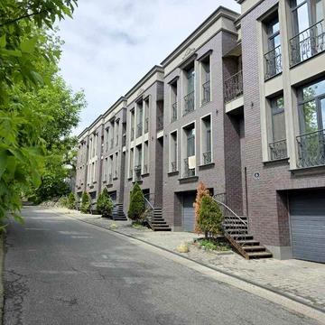 Продажа двухуровневый танхаус! Радостная 92 ЖК Sherlock Home Победа! ЖК Sherlock Home ЖК Шерлок Хоум