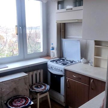 Будівельників вул. (Фрунзе), 9