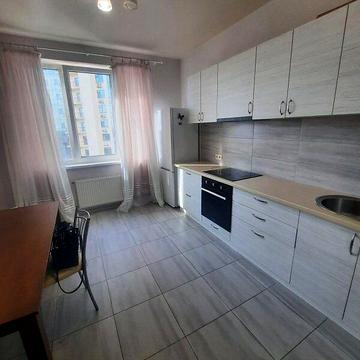 Довгострокова оренда 1к Квартира Перлинна вулиця