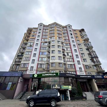 Олександра Довженка вул., 21Б