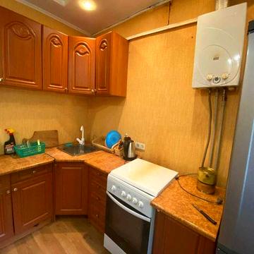 В оренду 2 кімнатна квартира по вул. Горького