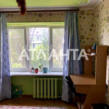 Трехкомнатная квартира в Приморском районе, парк