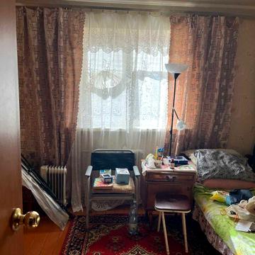 Продається трикімнатна квартира Процишина б.9