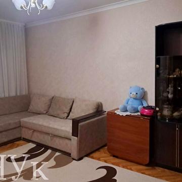 Київська вул., 9