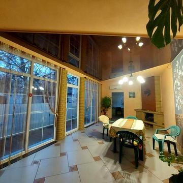 Оренда 3 кімнатної квартири з ділянкою