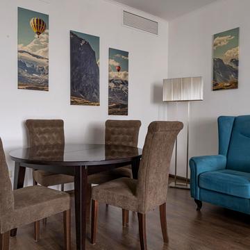 Олеся Гончара вул., 35