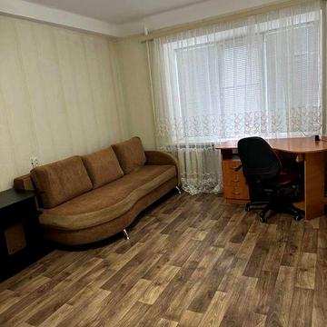 здам 2к квартиру, ЦЕНТР міста, зуп. "малий" ринок/"Обласна Бібліотека"