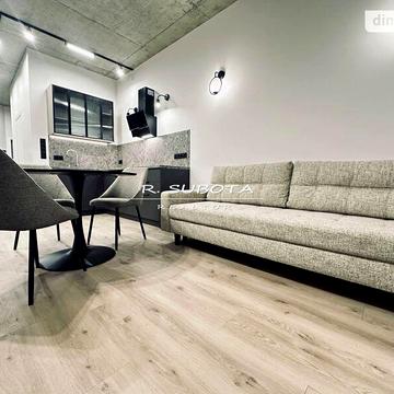 Довгострокова оренда 2к Квартира Короленка вулиця ЖК на Короленко