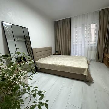 Перлинна вул., 10