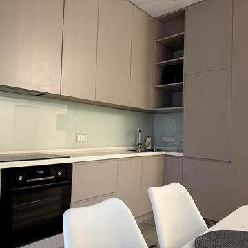 Василя Тютюнника вул. (Анрі Барбюса), 2/1