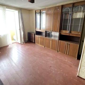 Продаю 1к/кв Соляные (Школьная) 8/9 кирп 39/20/8,15000