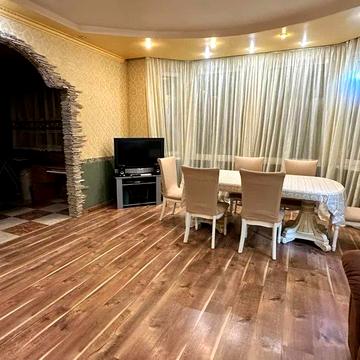 Надії Алексєєнко вул. (Чичеріна), 75