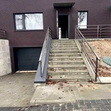 Продаж 3 пов таунхауса з ГАРАЖЕМ , терасою на даху, 1.3 сотки