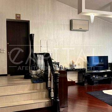 Оренда 3-к 170 м2 Печерський р-н В.Панаса Мирного