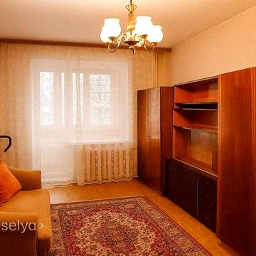 Продаж 1к квартири 43м Милославська 31Б Троєшина